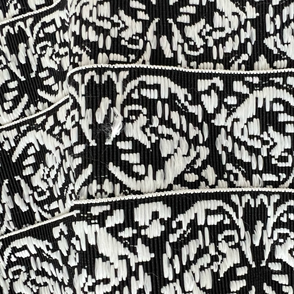 Aqua Brand Pattern Skirt - Picture 9 of 9
